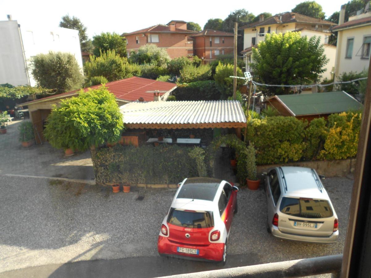 Tuscany Barn - Relax E Private Parking Lucca Luaran gambar