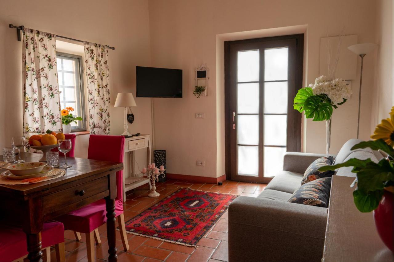 Tuscany Barn - Relax E Private Parking Lucca Luaran gambar