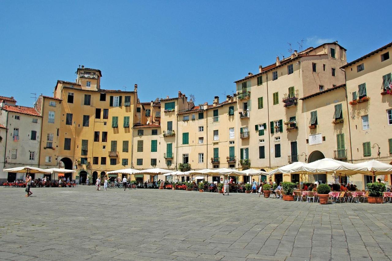 Tuscany Barn - Relax E Private Parking Lucca Luaran gambar